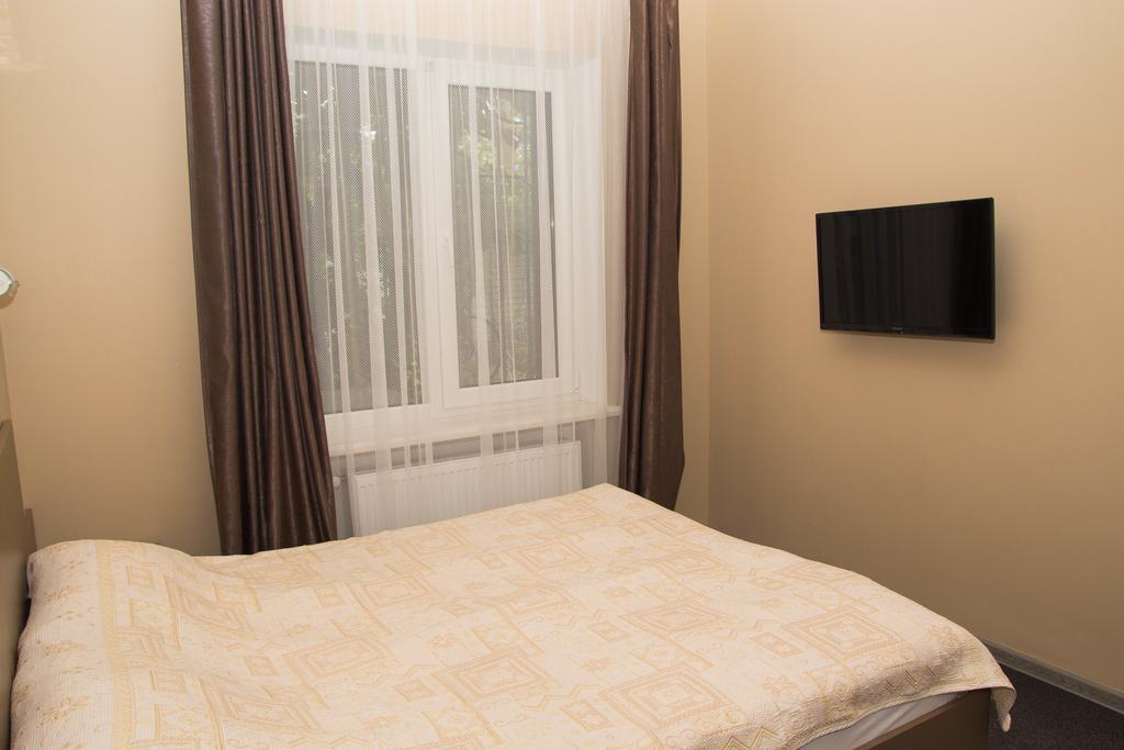 Aparthotel Yuzhniy Dvorik Odessa Exterior foto
